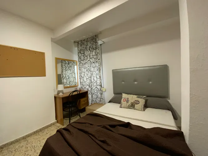 Foto de dormitorio en un piso en alquiler