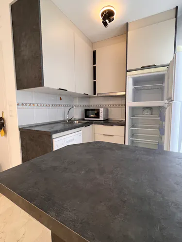 Foto de cocina en un piso en alquiler