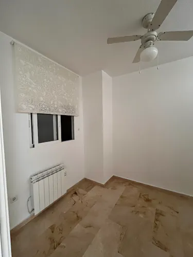 Foto de dormitorio en un piso en alquiler