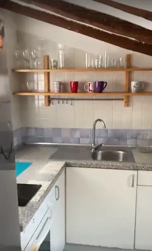 Foto de cocina en un piso en alquiler