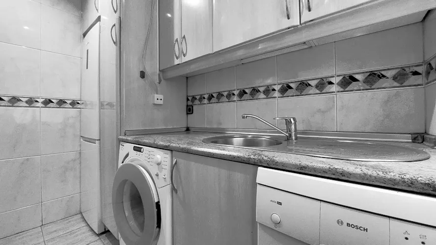 Foto de cocina en un piso en alquiler