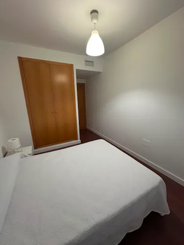 Foto de dormitorio en un piso en alquiler