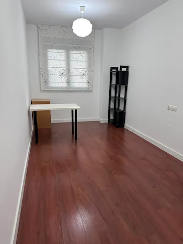 Foto de habitación en un piso en alquiler