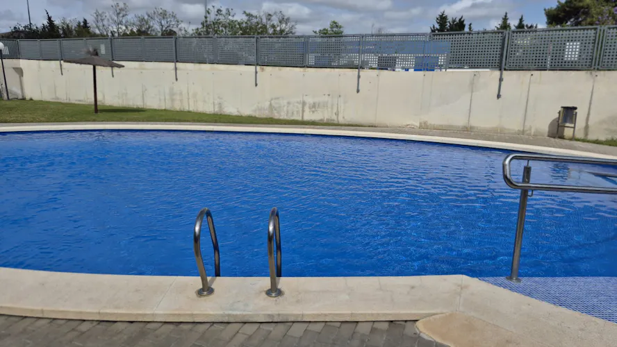 Foto de piscina en un piso en alquiler