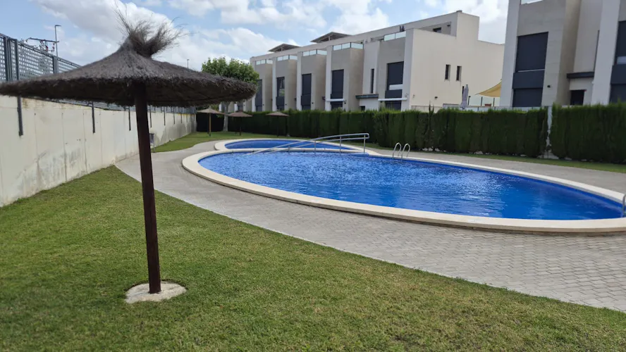Foto de piscina en un piso en alquiler