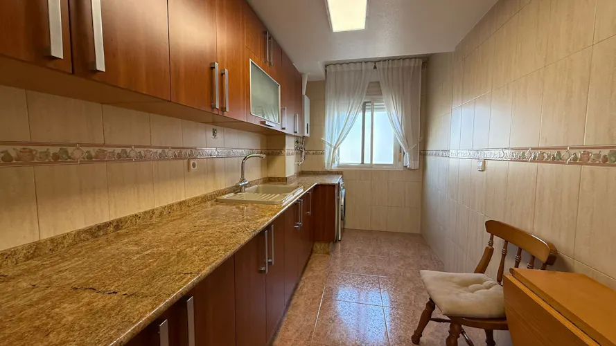 Foto de cocina en un piso en alquiler