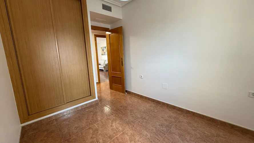 Foto de dormitorio en un piso en alquiler