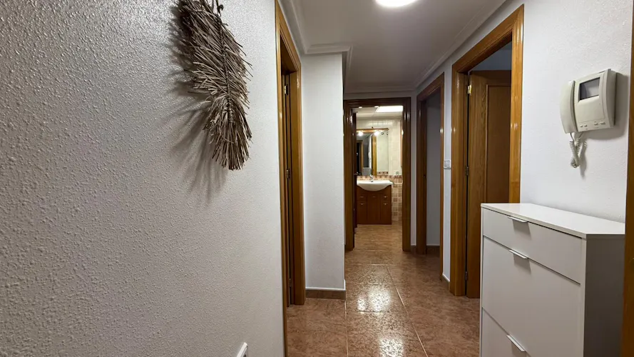 Foto de pasillo en un piso en alquiler