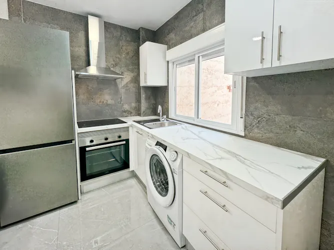 Foto de cocina en un piso en alquiler