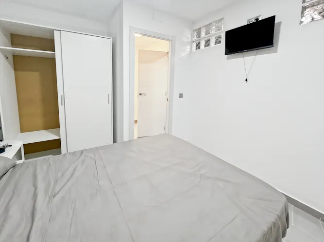 Foto de dormitorio en un piso en alquiler