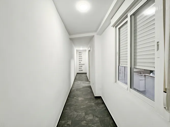 Foto de pasillo en un piso en alquiler