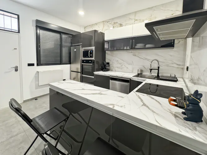 Foto de cocina en un piso en alquiler