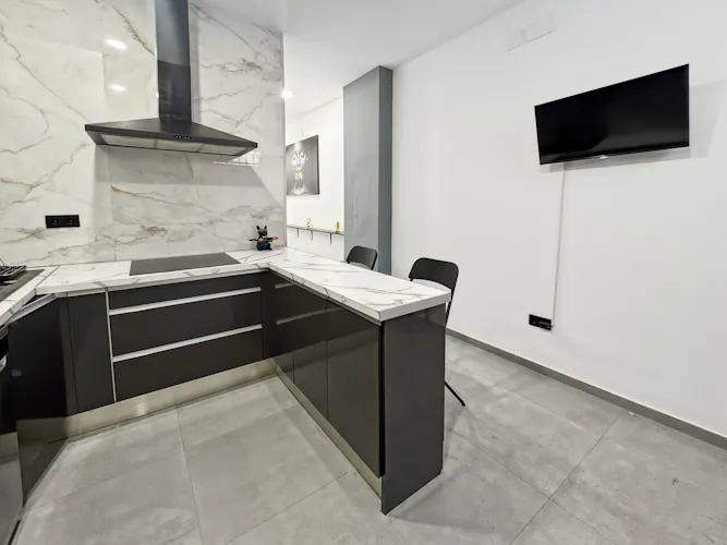 Foto de cocina en un piso en alquiler