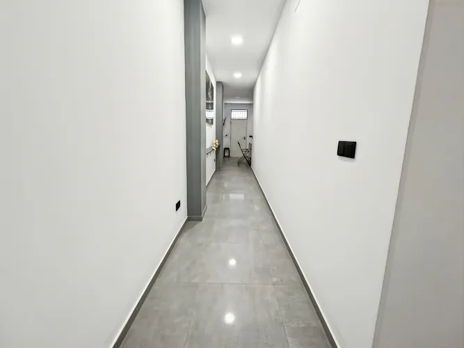 Foto de pasillo en un piso en alquiler