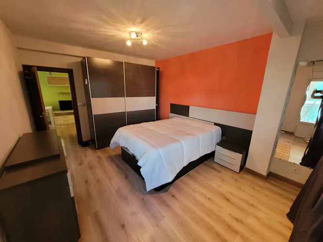 Foto de dormitorio en un piso en alquiler