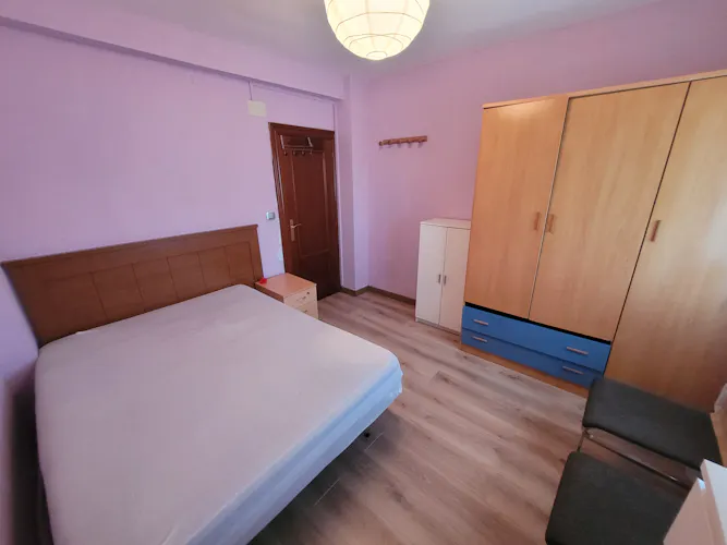 Foto de dormitorio en un piso en alquiler