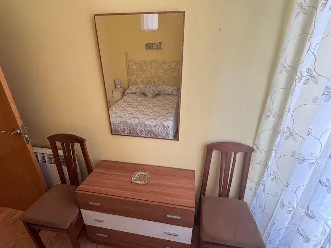 Foto de dormitorio en un piso en alquiler