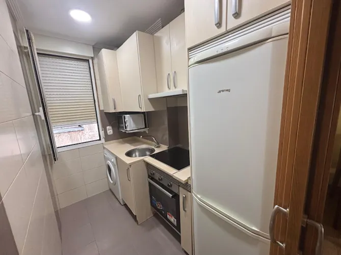 Foto de cocina en un piso en alquiler