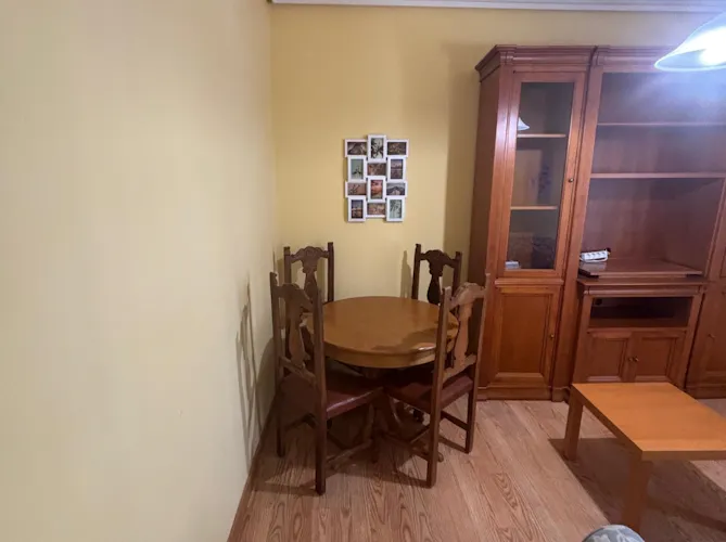 Foto de comedor en un piso en alquiler
