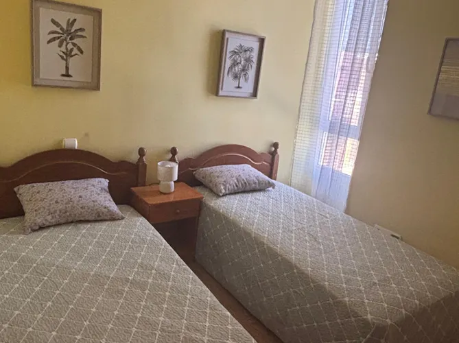 Foto de dormitorio en un piso en alquiler