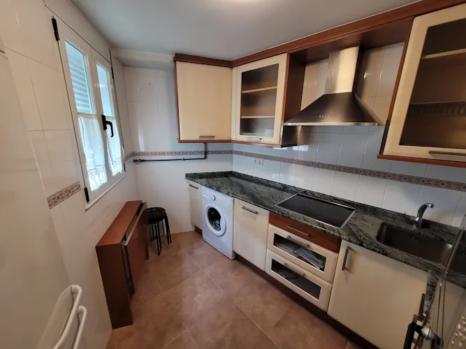 Foto de cocina en un piso en alquiler