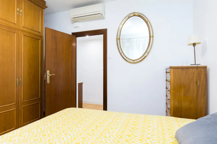 Foto de dormitorio en un piso en alquiler