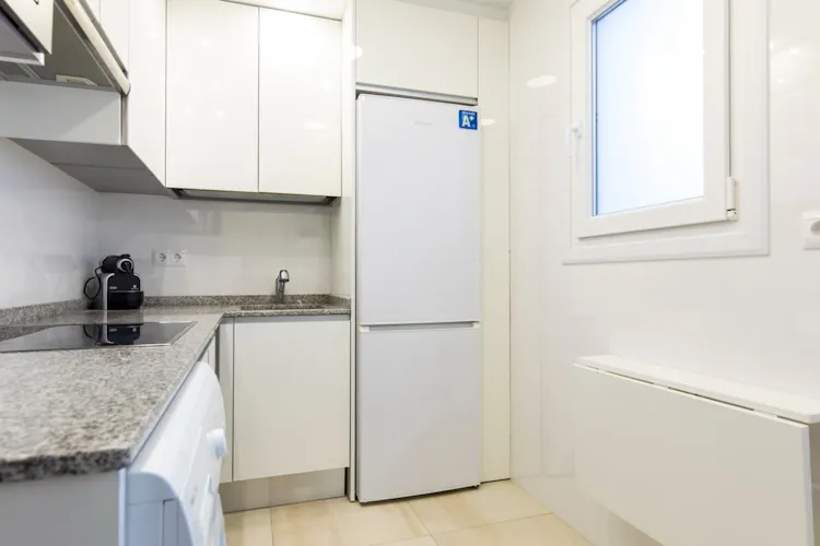 Foto de cocina en un piso en alquiler