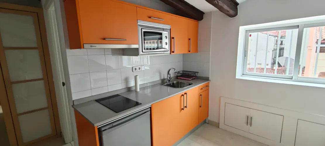 Foto de cocina en un piso en alquiler