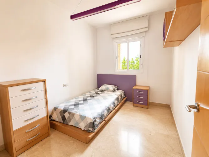 Foto de dormitorio en un piso en alquiler