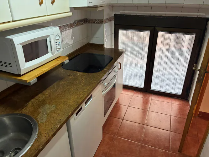 Foto de cocina en un piso en alquiler