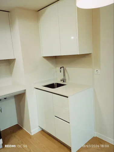 Foto de cocina en un piso en alquiler