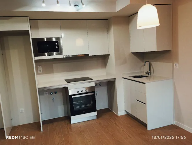 Foto de cocina en un piso en alquiler