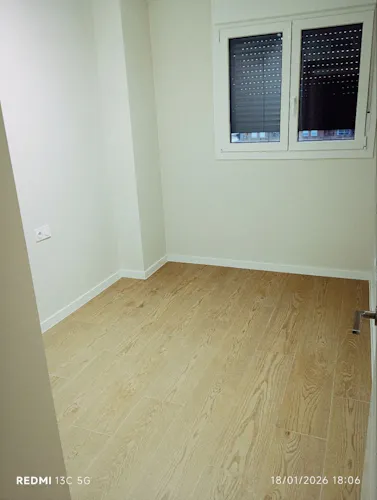 Foto de dormitorio en un piso en alquiler